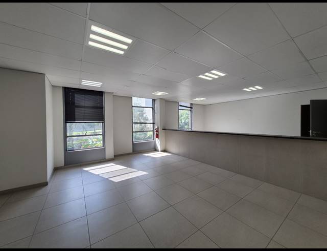 215M² OFFICE TO LET IN ROSEBANK